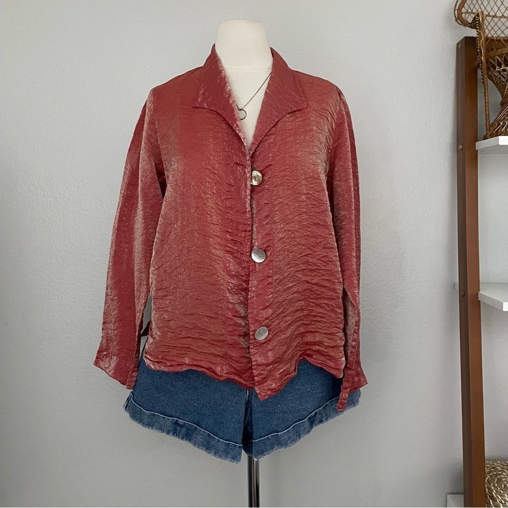 Metallic Textured Button Front Oversize Top - Picture 2 of 5